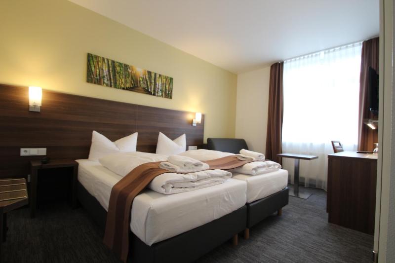 Trip Inn Goethe Conference Hotel - image 12