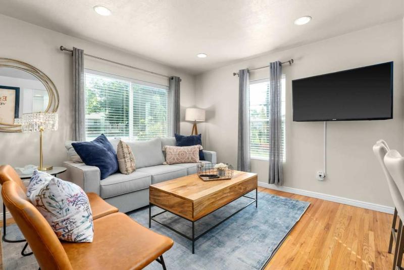 Prime Location Home with Hot Tub l Midtown - image 35