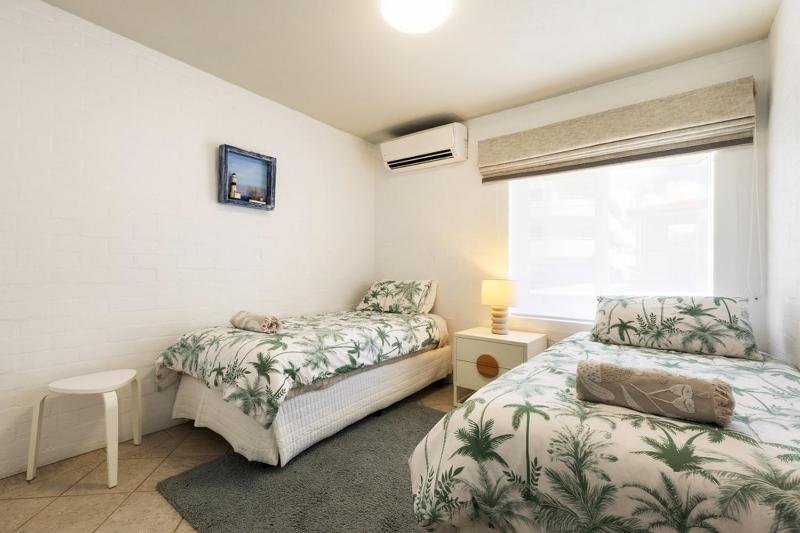 Luxe Oceanfront Apartment - image 23