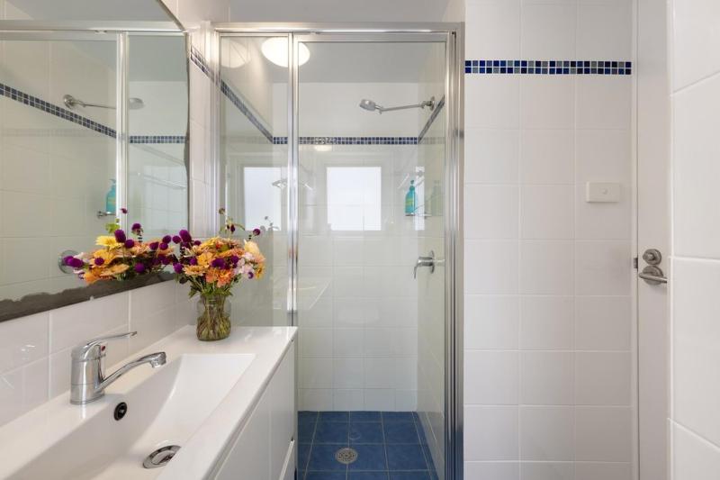 Luxe Oceanfront Apartment - image 19