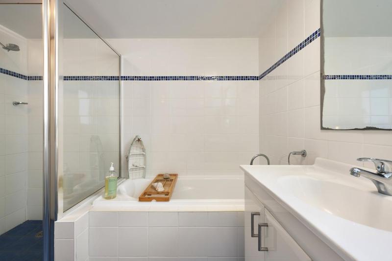 Luxe Oceanfront Apartment - image 22