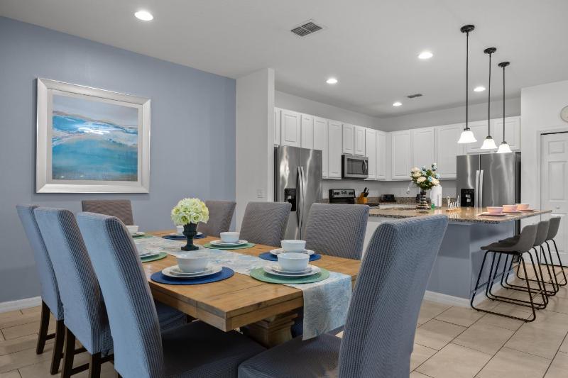 Gorgeous 9BD sleeps 24 in the Solterra Resort! home - image 48