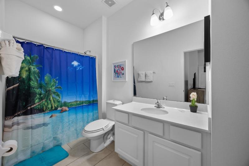 Gorgeous 9BD sleeps 24 in the Solterra Resort! home - image 32