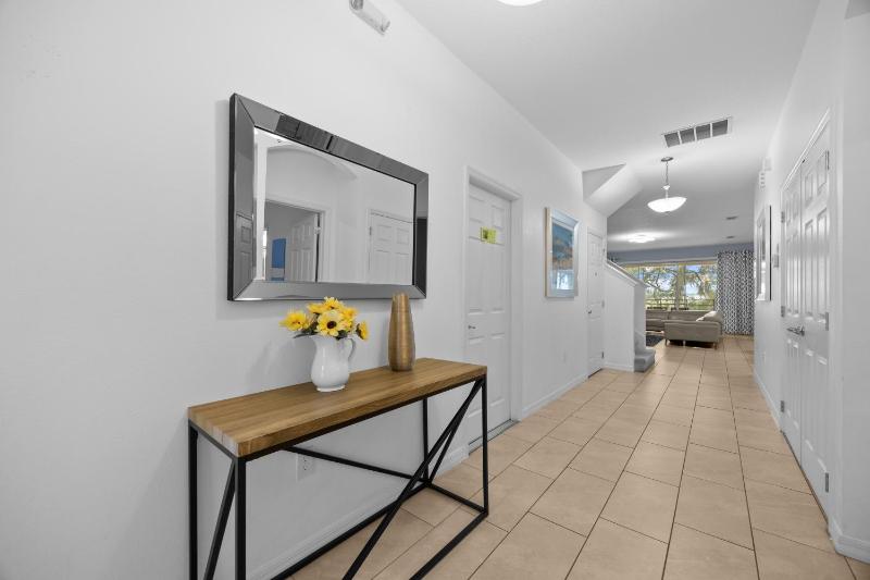 Gorgeous 9BD sleeps 24 in the Solterra Resort! home - image 37