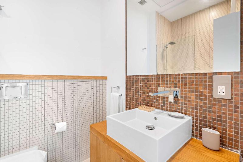 Silkhaus Vacation Homes cozy Studio at Al Bandar Marina with gym - image 5