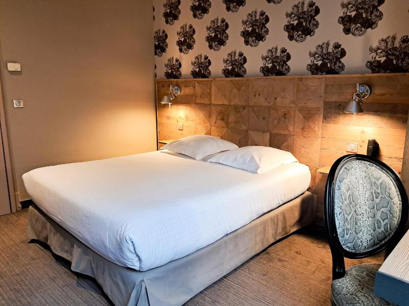 Standard Double Room image 1