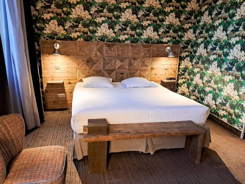 Superior Double Room image 1