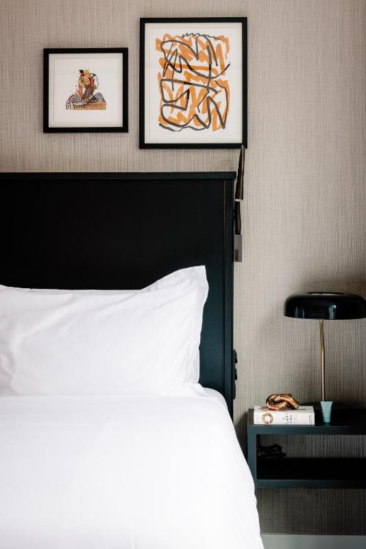 Grand Luxury Double or Twin Room image 4