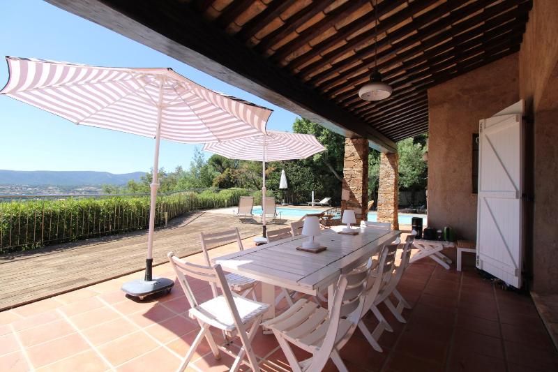 La Villa Tara 4 chambres piscine privée vue panoramique sur les collines de Grimaud - image 10