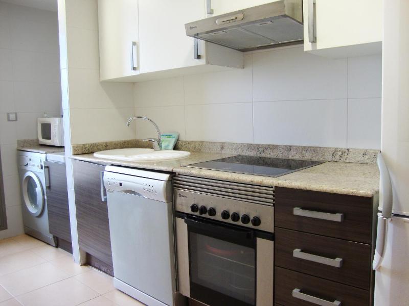 Apartment (4-6 Adults) image 4
