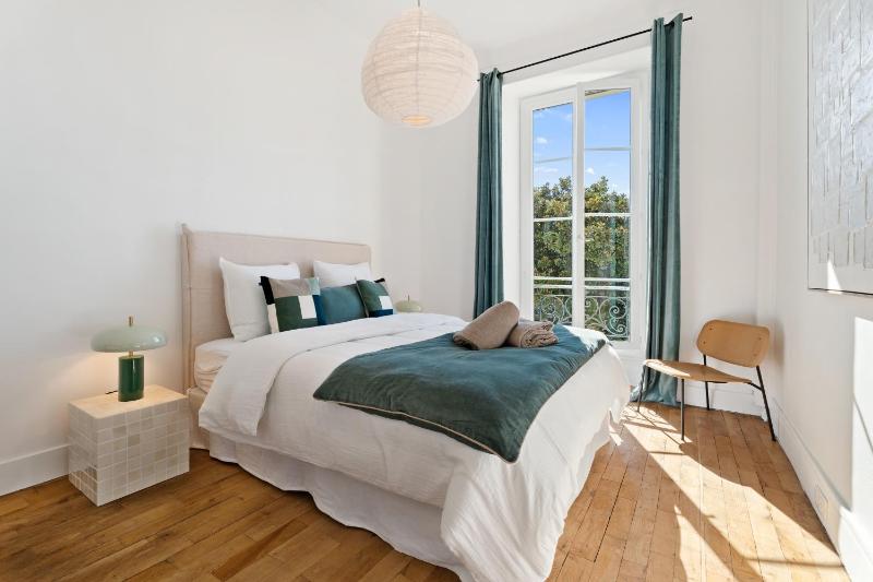Nice Renting - VICTOR - Historic Palace Luxury 3 Bedrooms - image 7