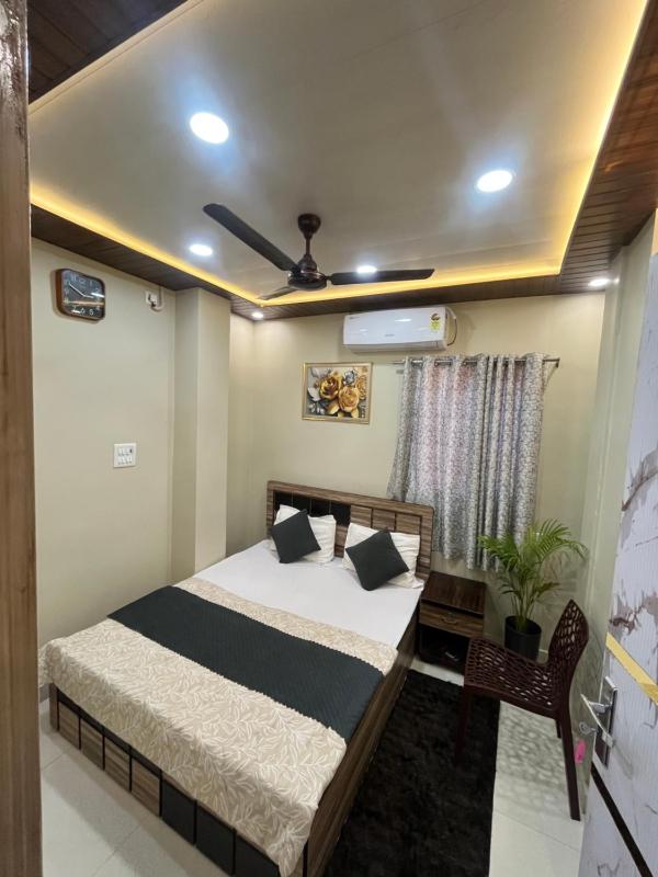 Shiv Balaji Guest House - image 11