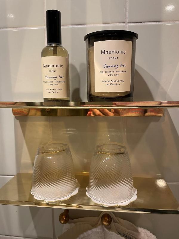 Small Double Room image 3