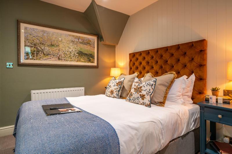 King Room image 2