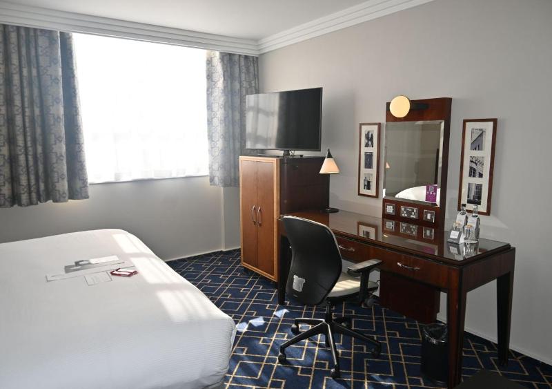Standard Double Room image 1