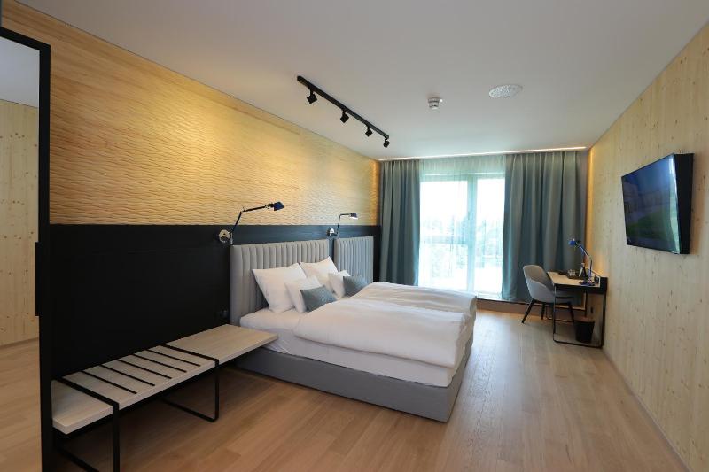 Double Room - Disability Access image 2