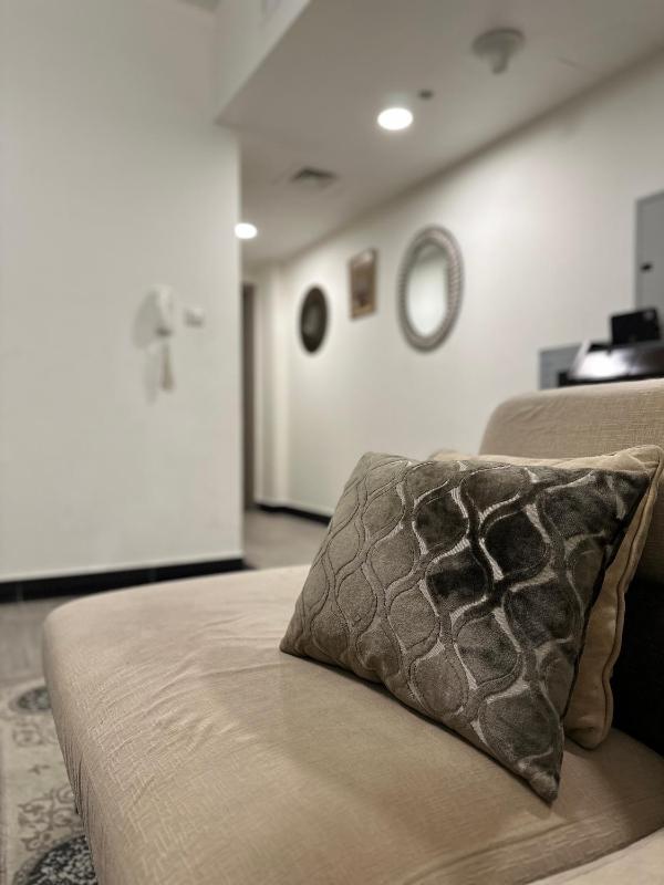 Entire 1-Bedroom Apartment in Sharjah Tower - image 19