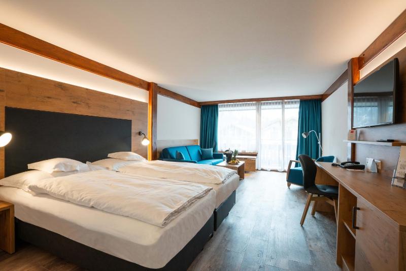 Double Room image 1
