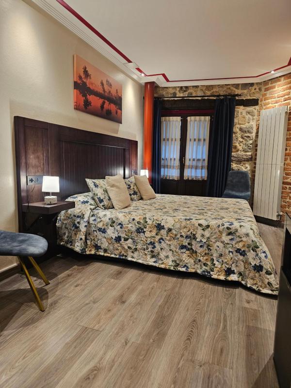 Double or Twin Room image 1