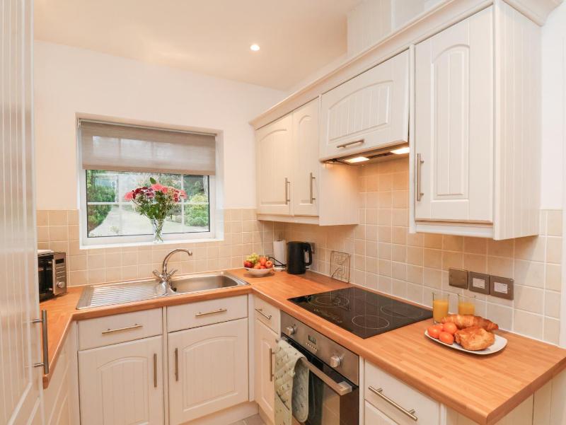 Meadow Cottage - image 7