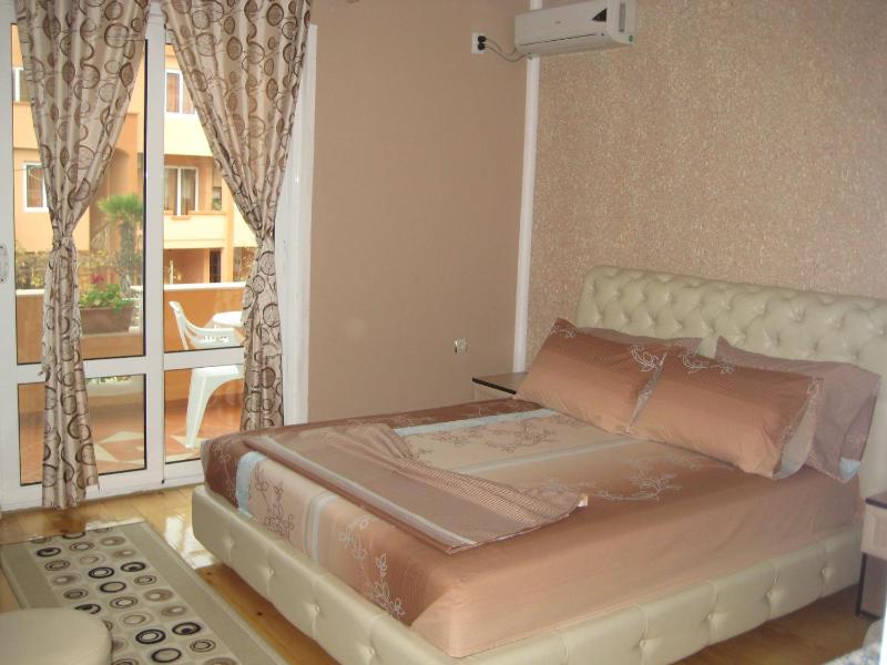 Two-Bedroom Apartment with Balcony image 4