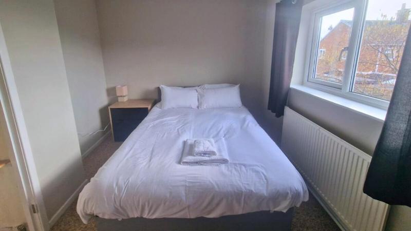 Contractor Stay - 4-Bedroom Home in Chester - image 19