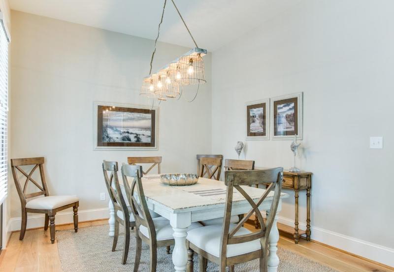 22nd Street Signature Stays - image 13