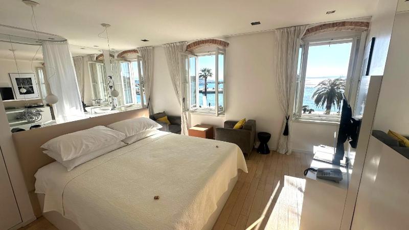 Junior Suite with Sea View  - Obala Hrvatskog narodnog preporoda Street image 1
