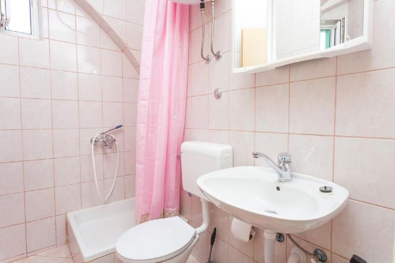 One-Bedroom apartment Standard image 2