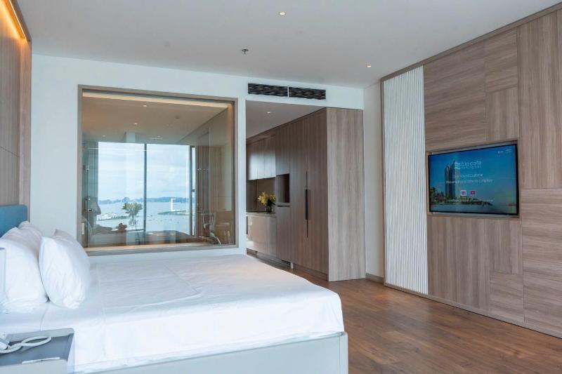 À La Carte Ha Long sea view high floor - image 14