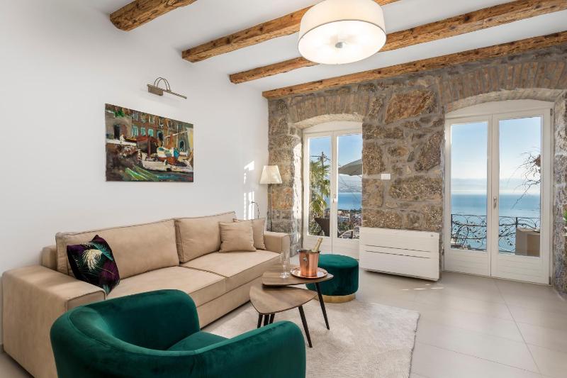 Apartments with parking space Opatija - 23879 - image 6