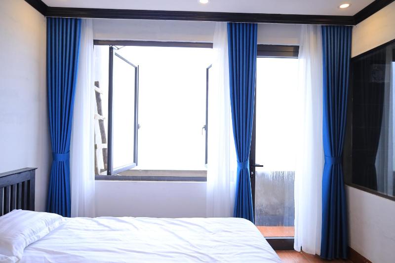 Cloudside Retreat - image 2