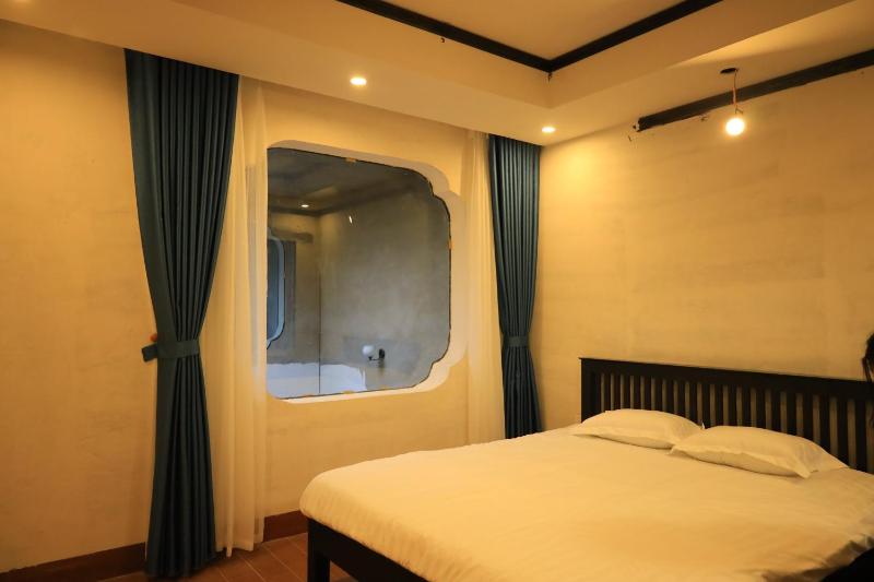 Cloudside Retreat - image 11