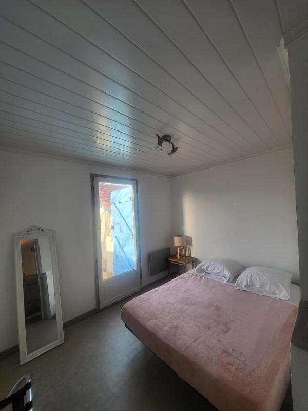 Classic Quadruple Room image 1