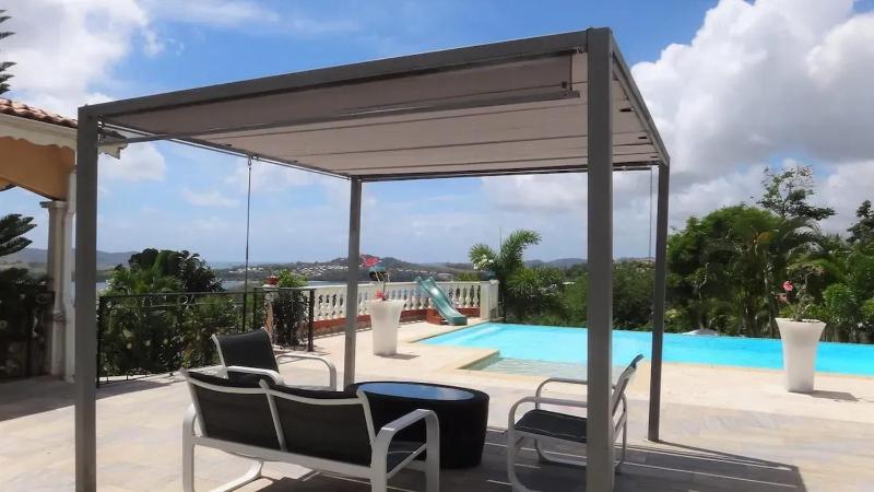 Maison cocooning à La Trinité – Piscine commune - image 2