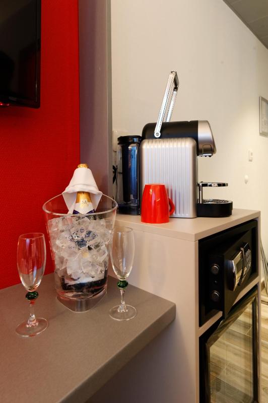 Colmar Hotel - image 15