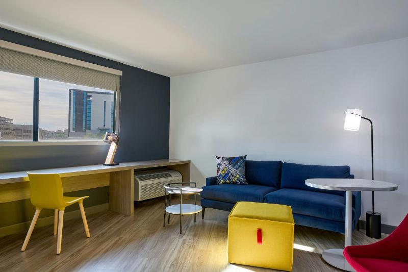 Aloft by Marriott Scottsdale - image 13