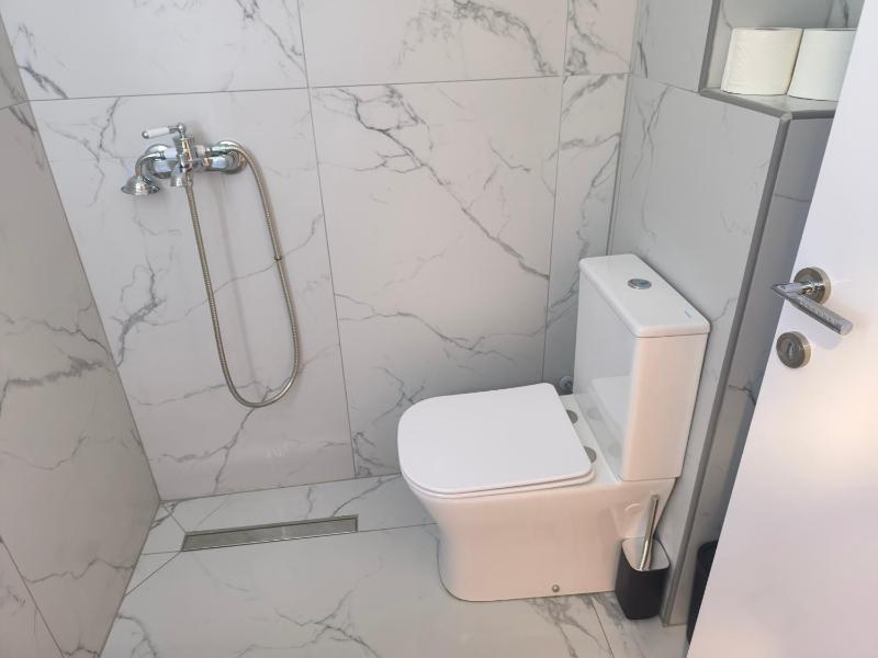 Vetti Rooms - image 21