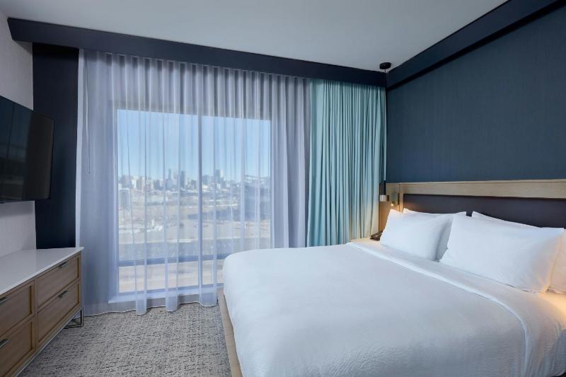 Courtyard by Marriott Denver Downtown West - image 28