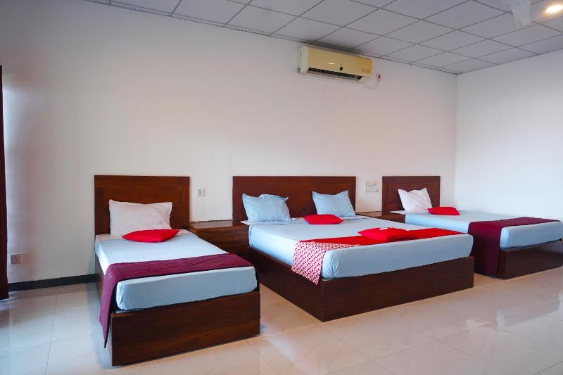 Golden Beach Hotel & Restaurant - image 10