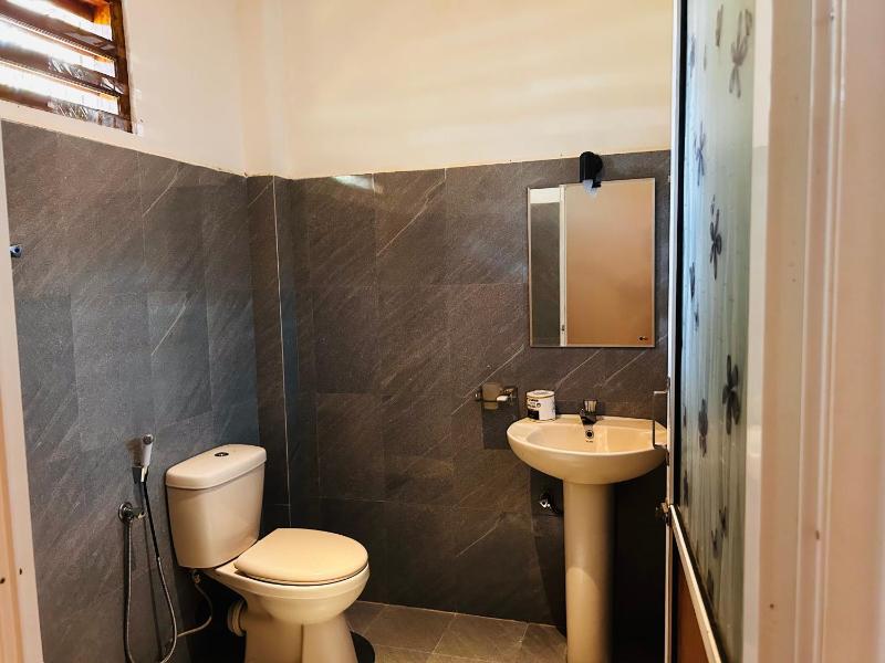 Pearl Bungalow Trincomalee - image 39