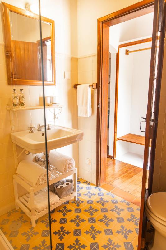 Double or Twin Room image 2