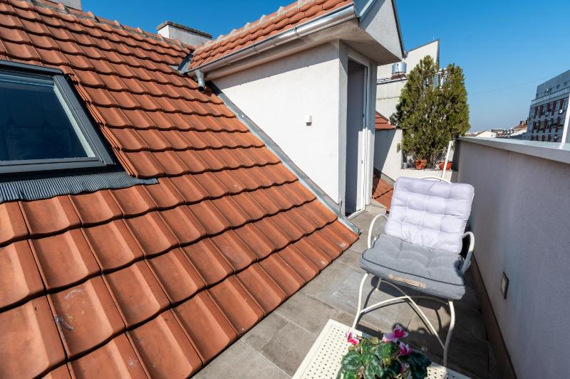 KLARA VRACAR 90 m2 dve i po spavace sobe - image 10