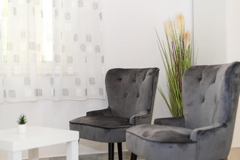Apartment Sani - image 10