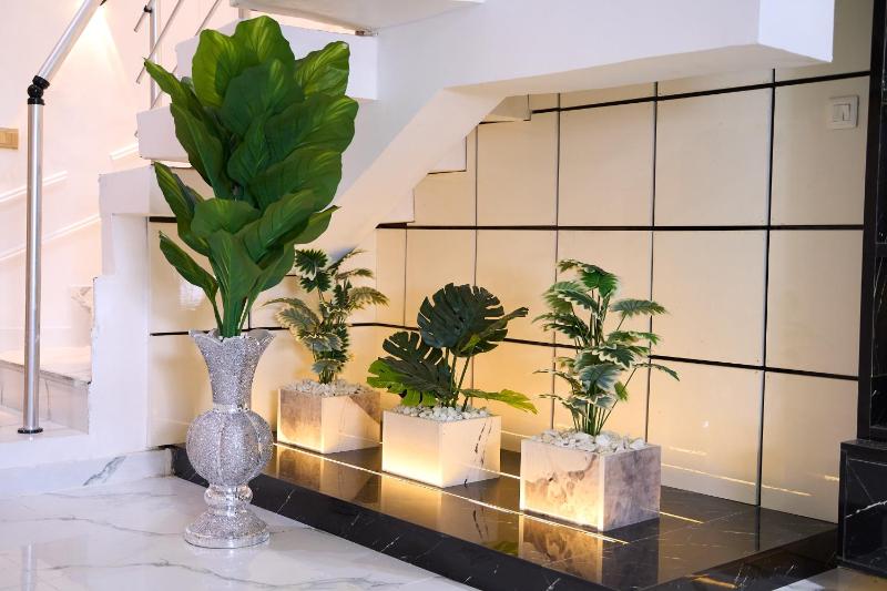 ABOT Luxury Homes - image 9