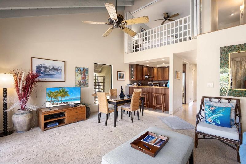MKB215 Oceanview Poolside Spacious 2-Bed Suite - image 37