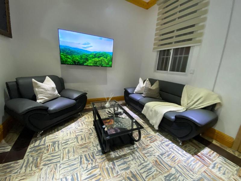 Colonial zone 3 bed 3 rooms balcony - image 1