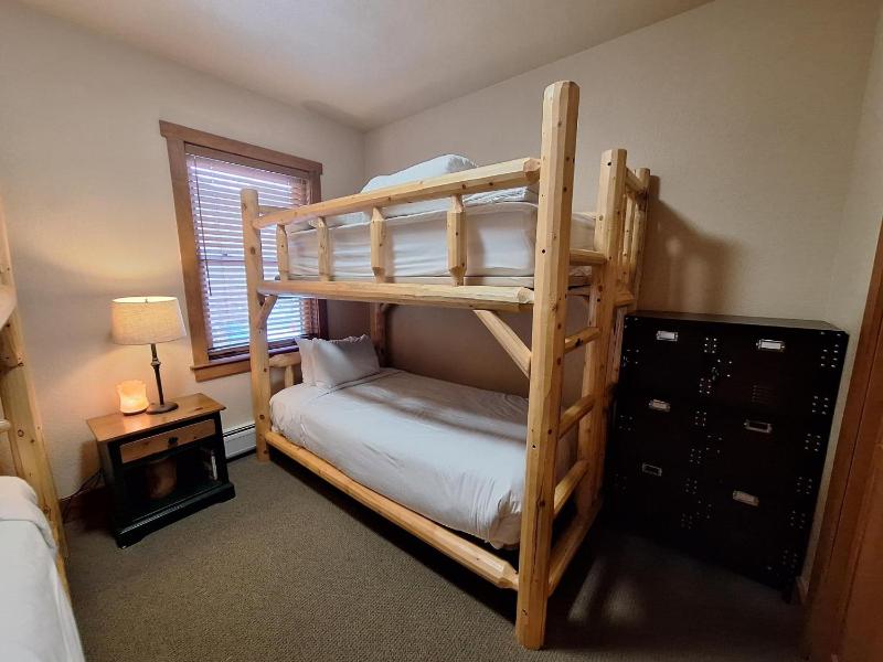 3BR Red Hawk Townhome - Gondola Access - image 7