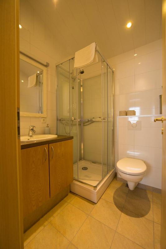 Two-Bedroom Cottage image 2