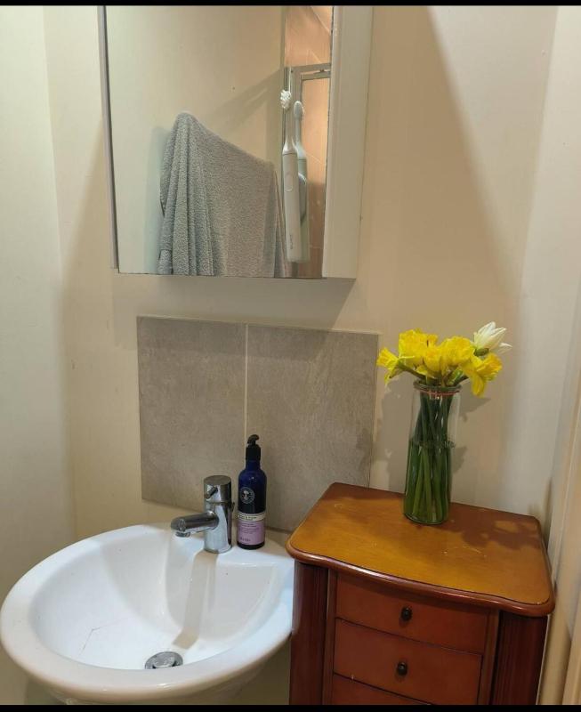 The Castle - Cheltenham Best for Gold Cup Retreat by Suitely - image 12